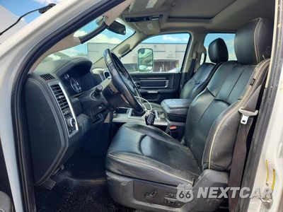 Zdjęcie 7 z 12 samochodu: 2015 RAM 2500 LONGHORN VIN:3C6UR5GJ1FG629278 - miniatura