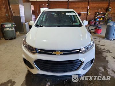 Piąte zdjęcie samochodu w środku: 2018 CHEVROLET TRAX LS VIN:KL7CJNSB4JB645811 - miniatura