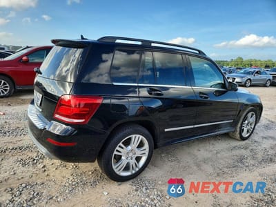 Trzecie zdjęcie samochodu z tyłu: 2013 MERCEDES-BENZ GLK 350 4MATIC VIN:WDCGG8JB4DG069676 - miniatura