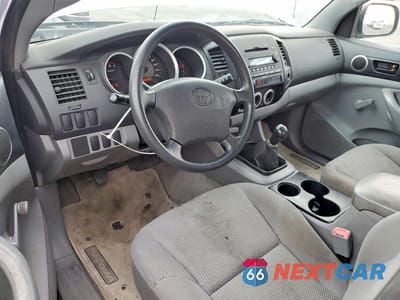 Zdjęcie 8 z 12 samochodu: 2005 TOYOTA TACOMA ACCESS CAB VIN:5TETX22N15Z079313 - miniatura