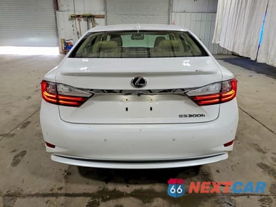 Zdjęcie 6 z 12 samochodu: 2016 LEXUS ES 300H VIN:JTHBW1GG2G2108214 - miniatura