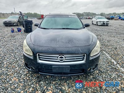 Piąte zdjęcie samochodu w środku: 2013 NISSAN MAXIMA 3.5 SV VIN:1N4AA5AP8DC848065 - miniatura