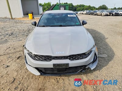 Piąte zdjęcie samochodu w środku: 2024 KIA K5 GT LINE VIN:5XXG64J28RG250098 - miniatura