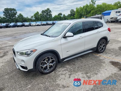 2017 BMW X1 XDRIVE28I WBXHT3C32H5F78977 - główne zdjęcie licytacji z USA - miniatura