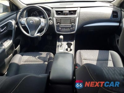Zdjęcie 8 z 12 samochodu: 2017 NISSAN ALTIMA 2.5 SV VIN:1N4AL3AP8HC283109 - miniatura