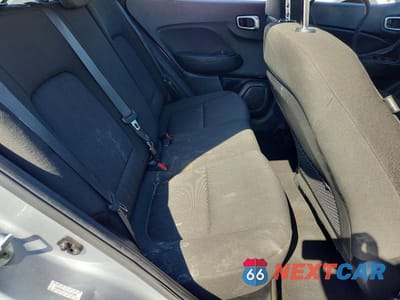 Zdjęcie 10 z 13 samochodu: 2021 HYUNDAI VENUE SE VIN:KMHRB8A37MU105508 - miniatura