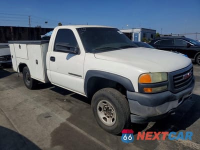 Czwarte zdjęcie samochodu z boku: 2002 GMC SIERRA C2500 HEAVY DUTY VIN:1GDHC24U12E117350 - miniatura