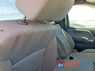 Zdjęcie 10 z 12 samochodu: 2017 GMC SIERRA K2500 HEAVY DUTY VIN:1GT02REG3HZ236427 - miniatura