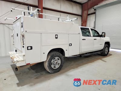 Trzecie zdjęcie samochodu z tyłu: 2016 CHEVROLET SILVERADO K2500 HEAVY DUTY VIN:1GB1KUE87GF264073 - miniatura