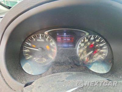 Zdjęcie 9 z 12 samochodu: 2016 NISSAN ALTIMA 2.5 S VIN:1N4AL3AP0GN314257 - miniatura