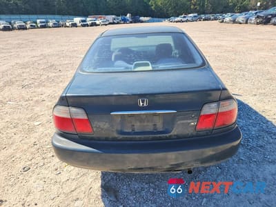 Zdjęcie 6 z 12 samochodu: 1997 HONDA ACCORD VIN:1HGCD5535VA274234 - miniatura