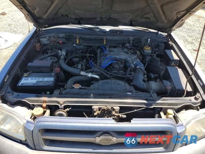 Zdjęcie 12 z 13 samochodu: 1999 NISSAN PATHFINDER XE VIN:JN8AR07S8XW364678 - miniatura