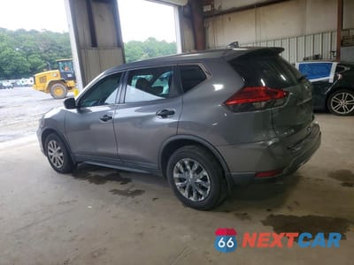 Drugie zdjęcie samochodu z przodu: 2017 NISSAN ROGUE S VIN:KNMAT2MT1HP612948 - miniatura