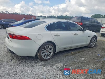 Trzecie zdjęcie samochodu z tyłu: 2016 JAGUAR XF PREMIUM VIN:SAJBJ4BV1GCY16473 - miniatura