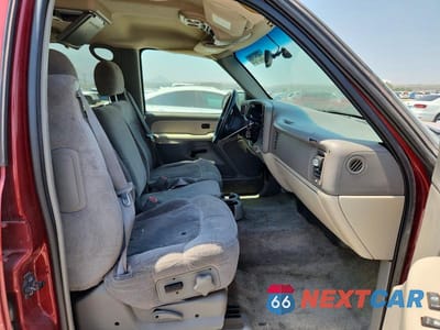Zdjęcie 11 z 13 samochodu: 2002 CHEVROLET TAHOE K1500 VIN:1GNEK13Z52J333525 - miniatura