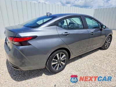 Trzecie zdjęcie samochodu z tyłu: 2025 NISSAN VERSA SV VIN:3N1CN8EV6SL836986 - miniatura