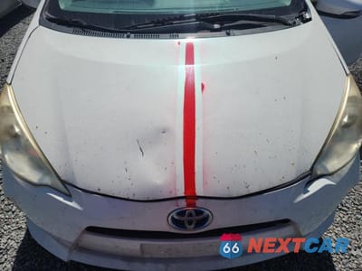 Zdjęcie 11 z 12 samochodu: 2014 TOYOTA PRIUS C TWO VIN:JTDKDTB3XE1572717 - miniatura