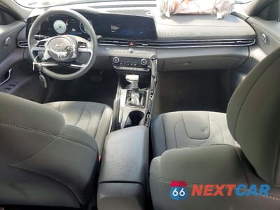Zdjęcie 8 z 13 samochodu: 2024 HYUNDAI ELANTRA SEL VIN:KMHLM4DG7RU672056 - miniatura