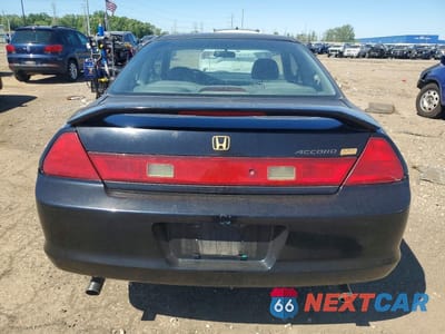 Zdjęcie 6 z 12 samochodu: 2000 HONDA ACCORD EX VIN:1HGCG2257YA035445 - miniatura