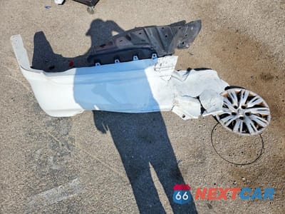 Zdjęcie 12 z 13 samochodu: 2012 TOYOTA CAMRY LE VIN:4T4BF1FK4CR245064 - miniatura