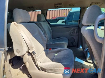 Zdjęcie 11 z 14 samochodu: 2006 TOYOTA SIENNA CE VIN:5TDZA29C36S410181 - miniatura