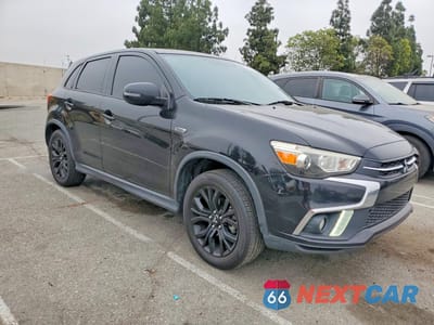 Czwarte zdjęcie samochodu z boku: 2019 MITSUBISHI OUTLANDER SPORT ES VIN:JA4AP3AU6KU025767 - miniatura