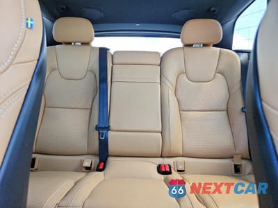 Zdjęcie 10 z 13 samochodu: 2020 VOLVO XC60 VIN:YV4102RL3L1411806 - miniatura