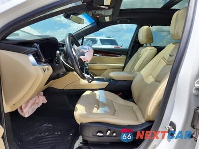 Zdjęcie 7 z 13 samochodu: 2019 CADILLAC XT5 LUXURY VIN:1GYKNCRS6KZ188211 - miniatura