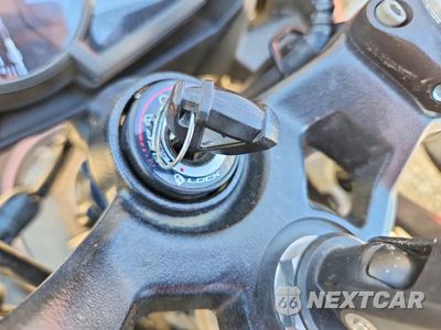 Zdjęcie 8 z 9 samochodu: 2023 KAWASAKI EX400 VIN:JKAEXKH19PDAR8097 - miniatura