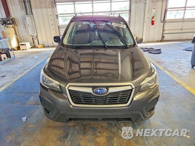 Piąte zdjęcie samochodu w środku: 2020 SUBARU FORESTER PREMIUM VIN:JF2SKAJC4LH511834 - miniatura