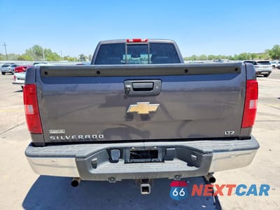 Zdjęcie 6 z 13 samochodu: 2011 CHEVROLET SILVERADO K1500 LTZ VIN:1GCRKTE33BZ123666 - miniatura