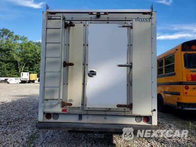 Zdjęcie 6 z 13 samochodu: 2017 GMC SIERRA K3500 DELIVERY TRUCK VIN:1GD32VCG3HF158348 - miniatura