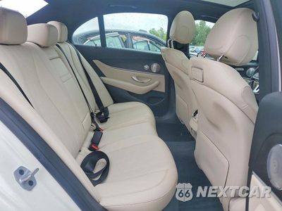 Zdjęcie 10 z 12 samochodu: 2019 MERCEDES-BENZ E 300 4MATIC VIN:WDDZF4KB5KA587374 - miniatura