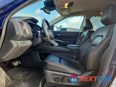 Zdjęcie 7 z 12 samochodu: 2024 NISSAN PATHFINDER SL VIN:5N1DR3CCXRC229811 - miniatura