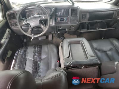 Zdjęcie 8 z 12 samochodu: 2005 CHEVROLET SILVERADO K2500 HEAVY DUTY VIN:1GCHK29265E290364 - miniatura
