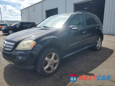 2008 MERCEDES-BENZ ML 350 4JGBB86E58A423369 - główne zdjęcie licytacji z USA - miniatura