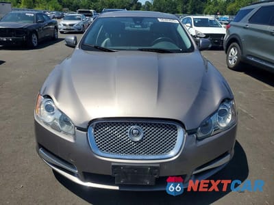 Piąte zdjęcie samochodu w środku: 2009 JAGUAR XF SUPERCHARGED VIN:SAJWA07C191R43580 - miniatura