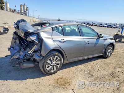 Trzecie zdjęcie samochodu z tyłu: 2019 NISSAN ALTIMA S VIN:1N4BL4BV5KC120903 - miniatura