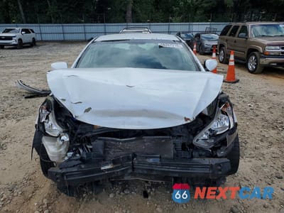 Piąte zdjęcie samochodu w środku: 2015 HYUNDAI ELANTRA SE VIN:5NPDH4AE7FH556927 - miniatura