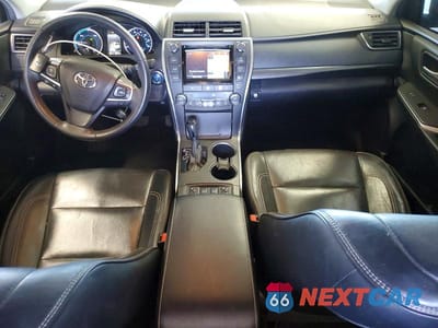 Zdjęcie 8 z 13 samochodu: 2015 TOYOTA CAMRY HYBRID XLE VIN:4T1BD1FK2FU142245 - miniatura