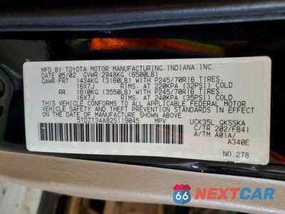 Zdjęcie 13 z 13 samochodu: 2002 TOYOTA SEQUOIA SR5 VIN:5TDZT34A82S119045 - miniatura