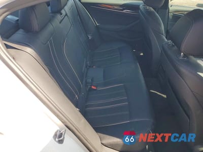 Zdjęcie 10 z 13 samochodu: 2018 BMW 540 I VIN:WBAJE5C51JWA94057 - miniatura