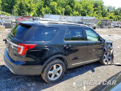 Trzecie zdjęcie samochodu z tyłu: 2017 FORD EXPLORER XLT VIN:1FM5K8D86HGD81866 - miniatura