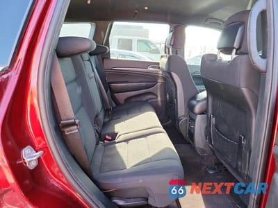 Zdjęcie 10 z 12 samochodu: 2018 JEEP GRAND CHEROKEE LAREDO VIN:1C4RJEAG0JC181792 - miniatura