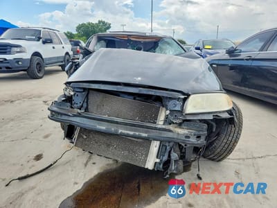 Piąte zdjęcie samochodu w środku: 2012 VOLVO S80 3.2 VIN:YV1952AS0C1152664 - miniatura
