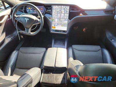 Zdjęcie 8 z 12 samochodu: 2018 TESLA MODEL S VIN:5YJSA1E28JF281554 - miniatura