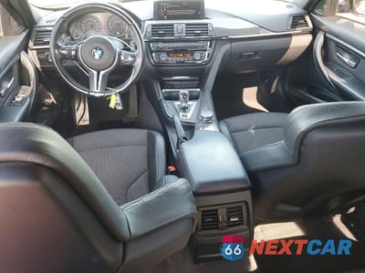 Zdjęcie 8 z 12 samochodu: 2015 BMW M3 VIN:WBS3C9C53FP805659 - miniatura