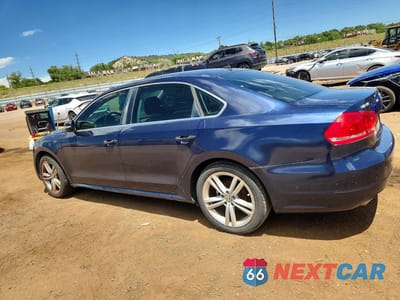 Drugie zdjęcie samochodu z przodu: 2014 VOLKSWAGEN PASSAT SE VIN:1VWBN7A30EC001941 - miniatura
