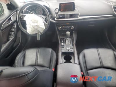 Zdjęcie 8 z 12 samochodu: 2017 MAZDA 3 TOURING VIN:3MZBN1V76HM127816 - miniatura