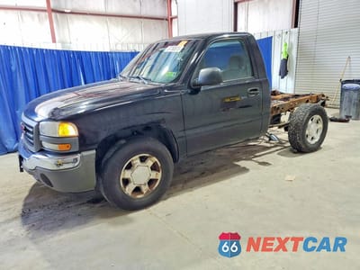 2006 GMC NEW SIERRA K1500 3GTEK14V06G194481 - główne zdjęcie licytacji z USA - miniatura